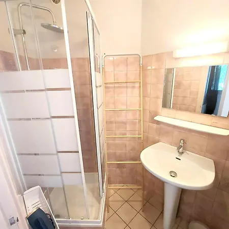 Soleil Catalan 150m Ok Cheques Animaux 1ere Etage 4pers Wifi Parking