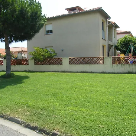 Soleil Catalan 150m Ok Cheques Animaux 1ere Etage 4pers Wifi Parking