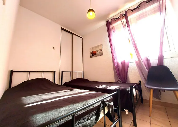 Appartement Soleil Catalan 150m Ok Chéques Animaux 1ere étage 4pers Wifi Parking *
