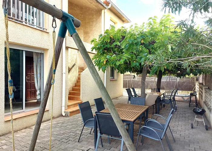 Appartement Soleil Catalan 150m Ok Chéques Animaux 1ere étage 4pers Wifi Parking Saint-Cyprien (Pyrenees-Orientales)