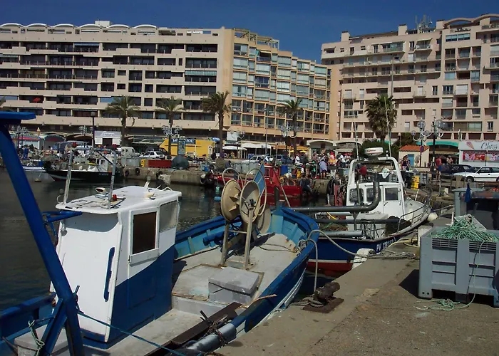 Soleil Catalan 150m Ok Chéques Animaux 1ere étage 4pers Wifi Parking Appartement